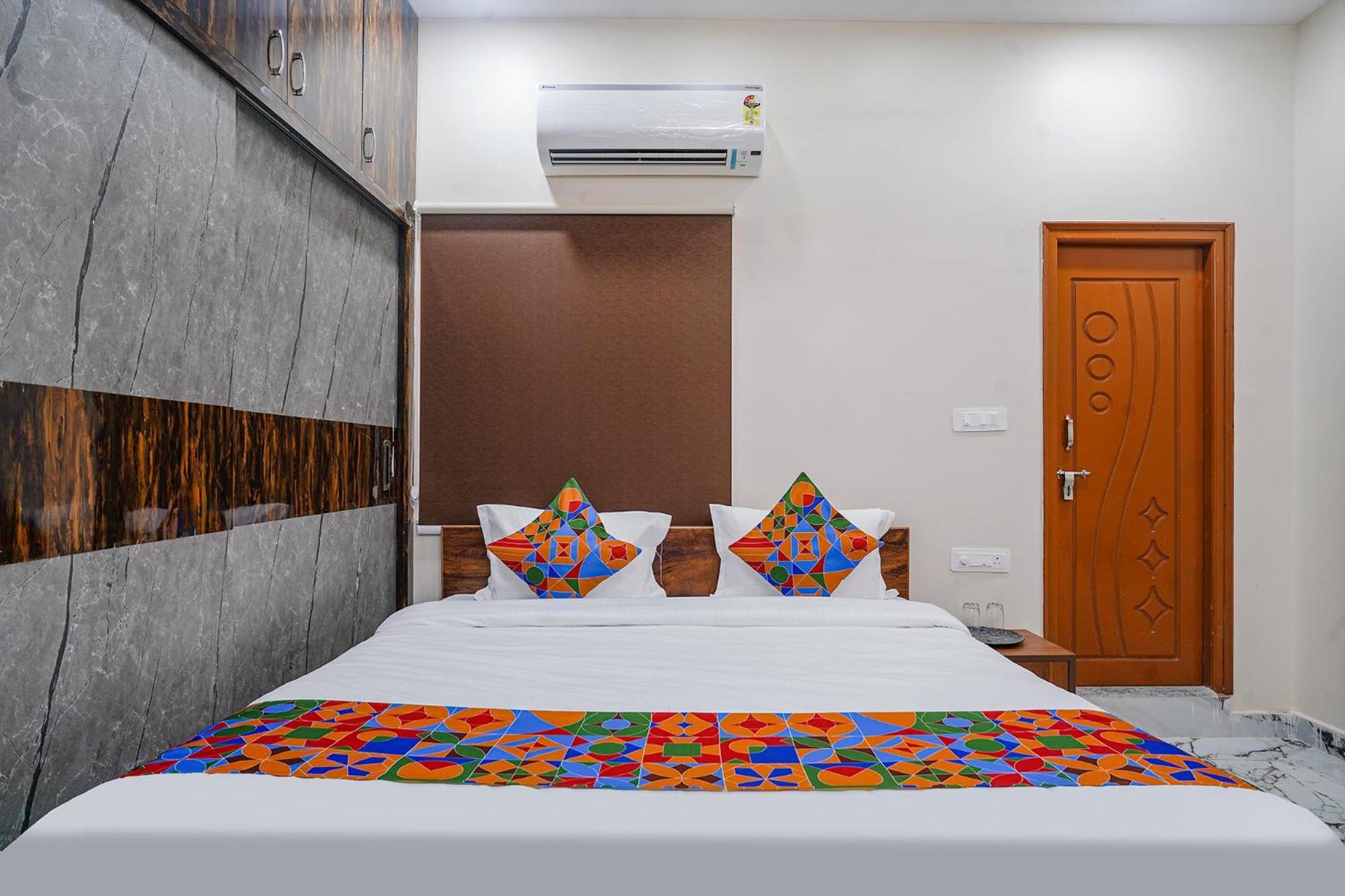 Fabhotel Perams Grand Inn - Hitech City Haidarábád Kültér fotó